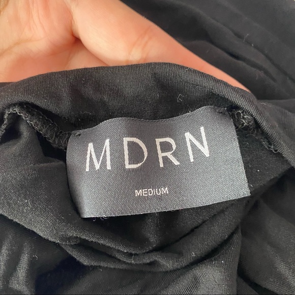 Modern Citizen M Diya Mock-Neck Short-Sleeve Tee - Picture 3 of 5